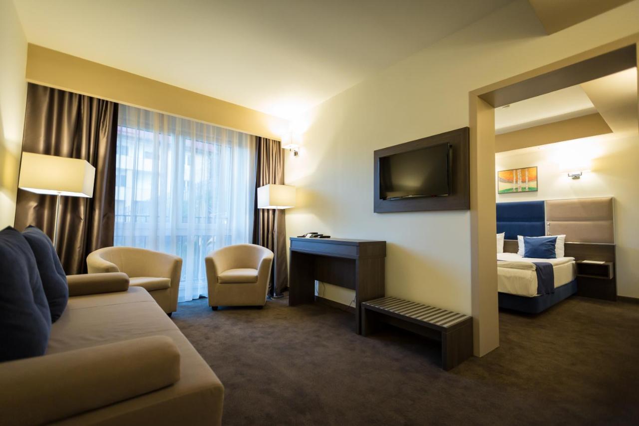 Belfort Hotel Brasov Luaran gambar