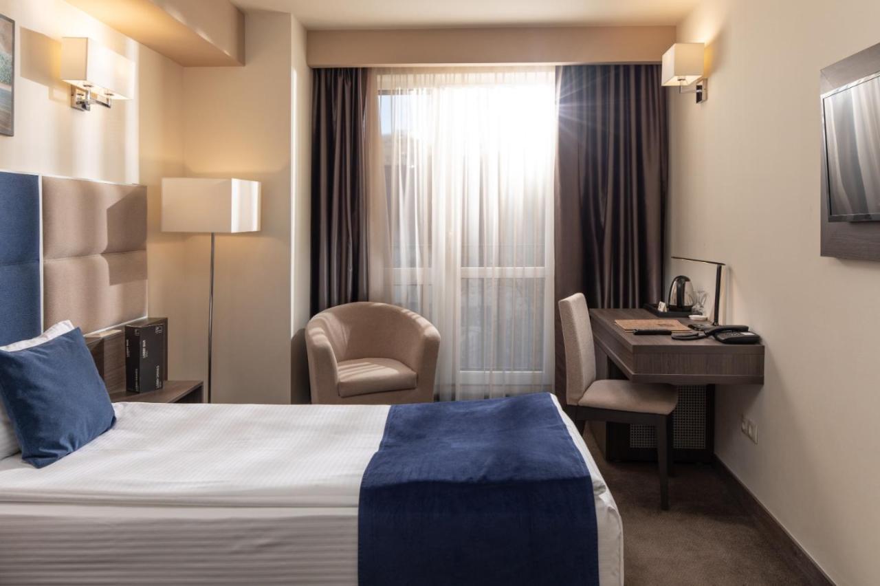 Belfort Hotel Brasov Luaran gambar