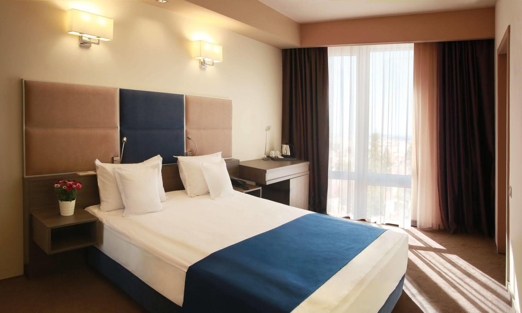 Belfort Hotel Brasov Luaran gambar