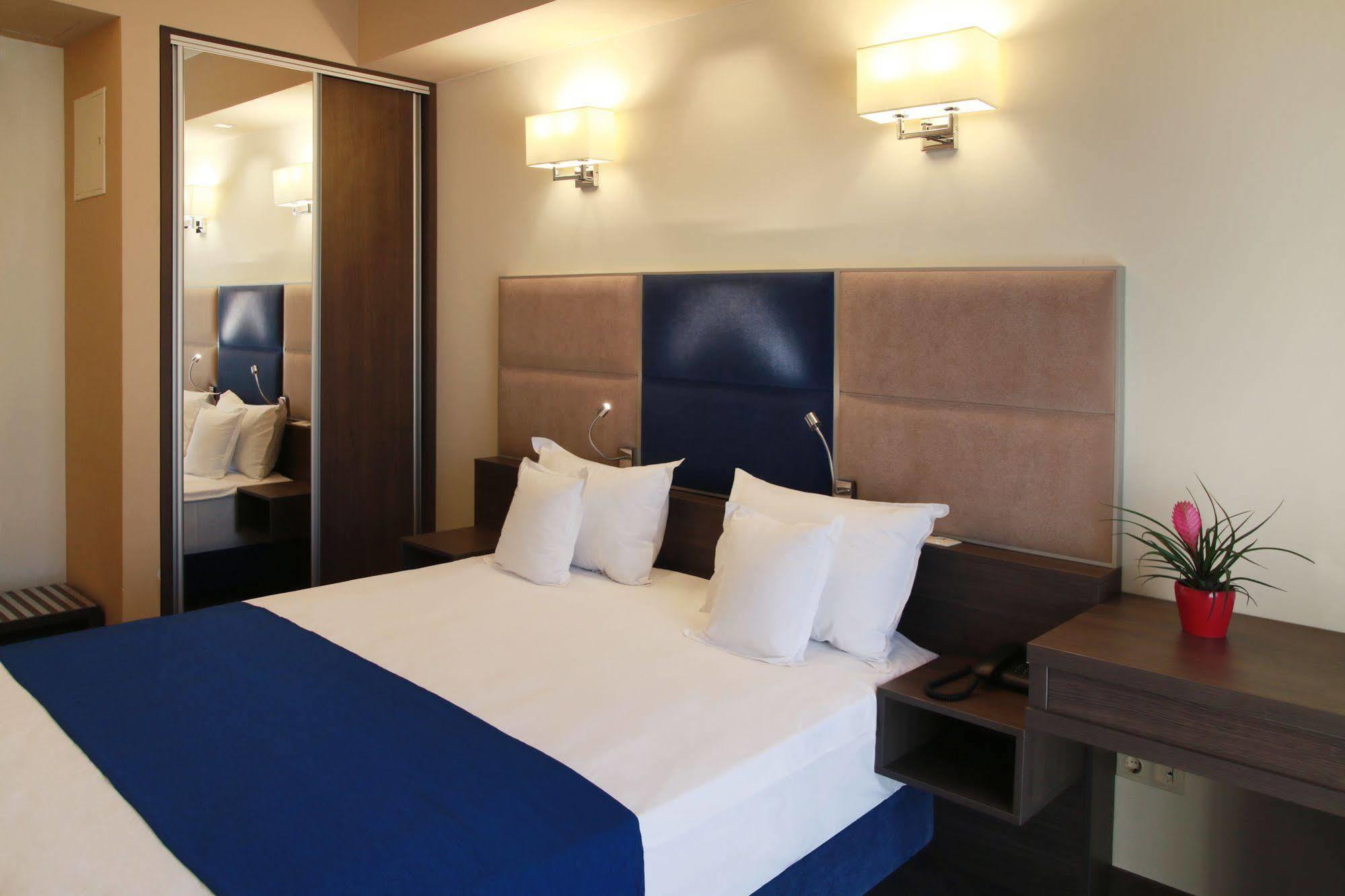 Belfort Hotel Brasov Luaran gambar